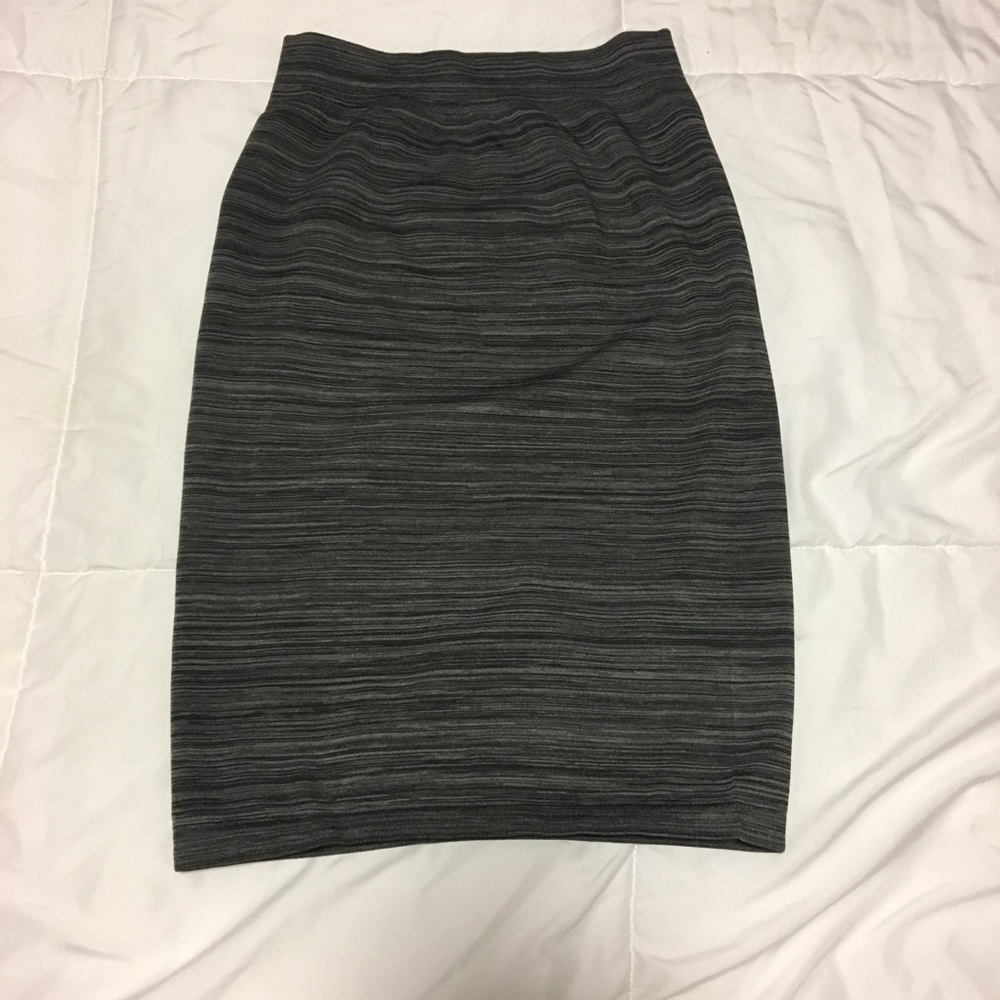 Coco Limon Skirt- grey- size Small